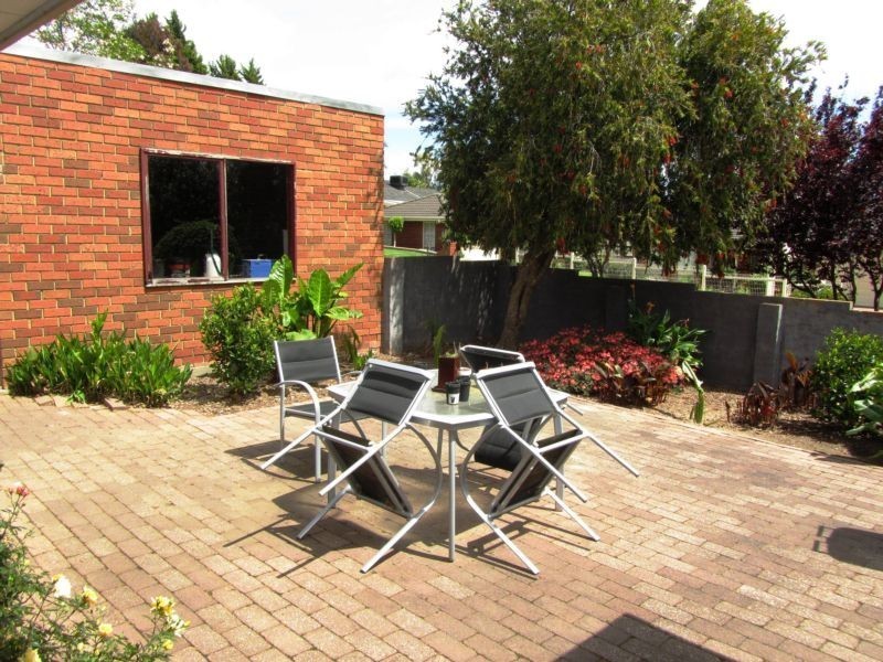 2 Crusoe Drive, Lysterfield VIC 3156
