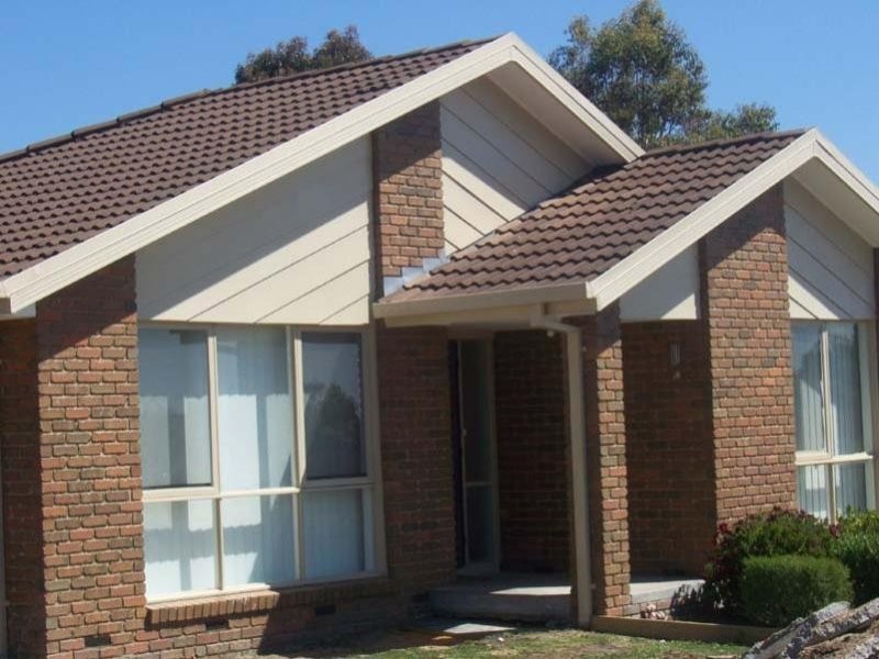 1/4 Lambourne Avenue, Rowville VIC 3178