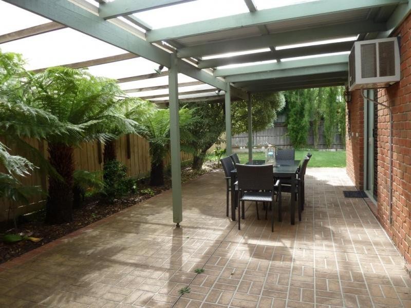 33 Magdalena Place, Rowville VIC 3178