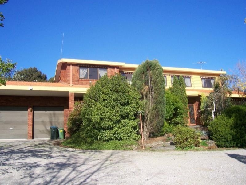 11 Oaks Court, Lysterfield South VIC 3156