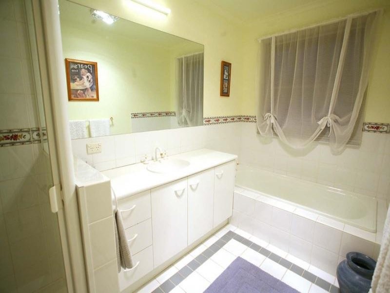 1 Tarago Court, Lysterfield VIC 3156
