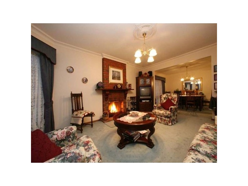 6 Happy Valley Court, Rowville VIC 3178