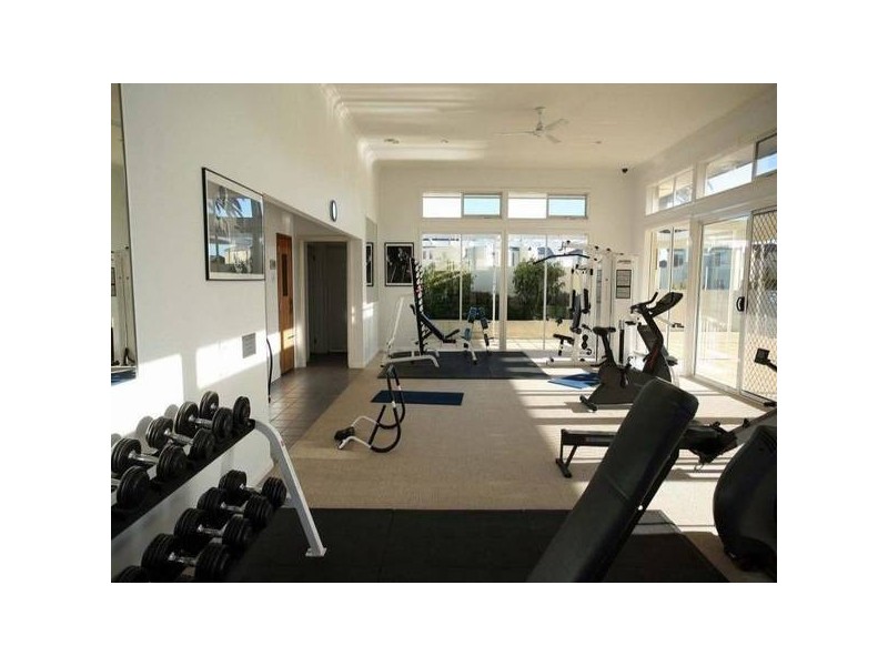 40 Sovereign Manors Crescent, Rowville VIC 3178