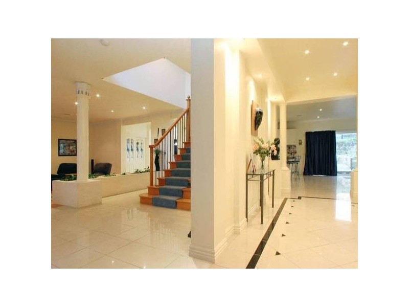 7 Hillside Court, Lysterfield South VIC 3156