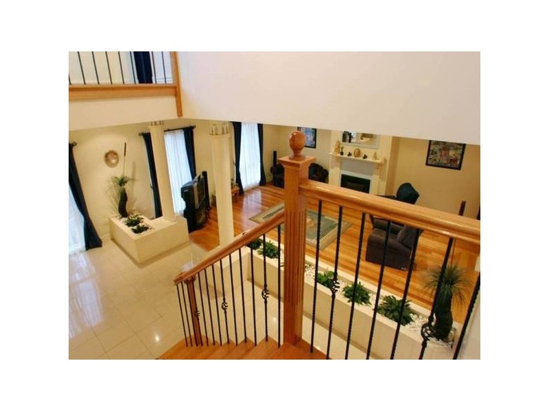 7 Hillside Court, Lysterfield South VIC 3156