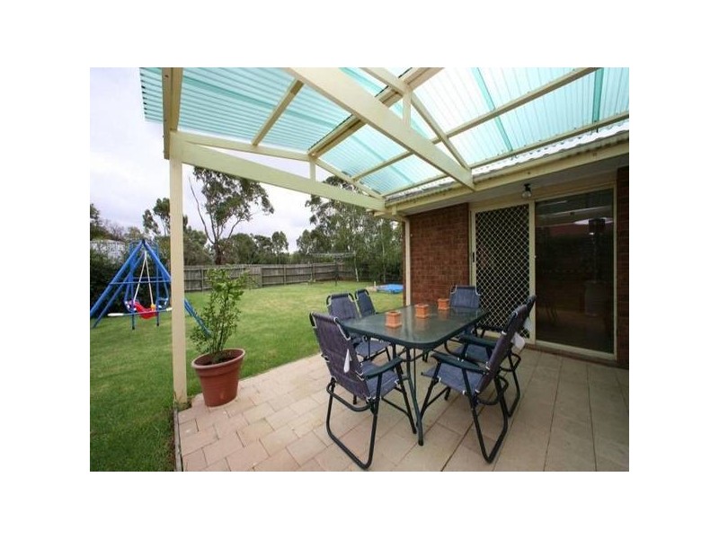 20 Taldra Drive, Ferntree Gully VIC 3156