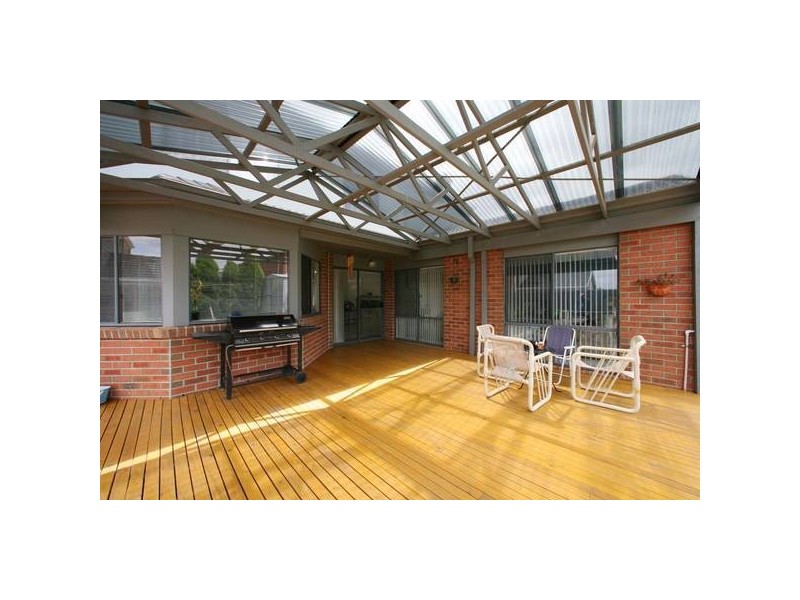 53 Fairway Drive, Rowville VIC 3178