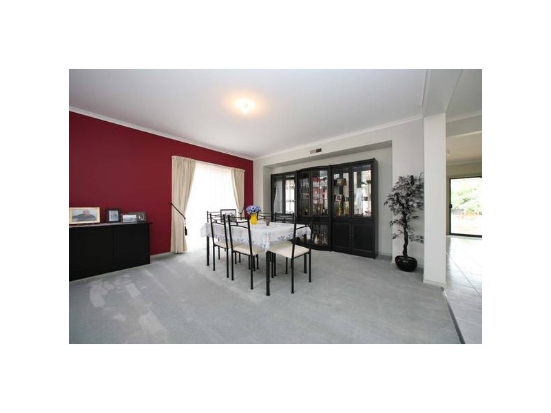 53 Fairway Drive, Rowville VIC 3178