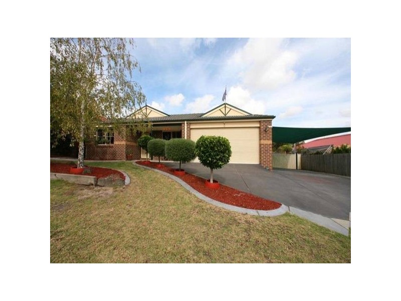 18 Harry Nance Close, Lysterfield VIC 3156