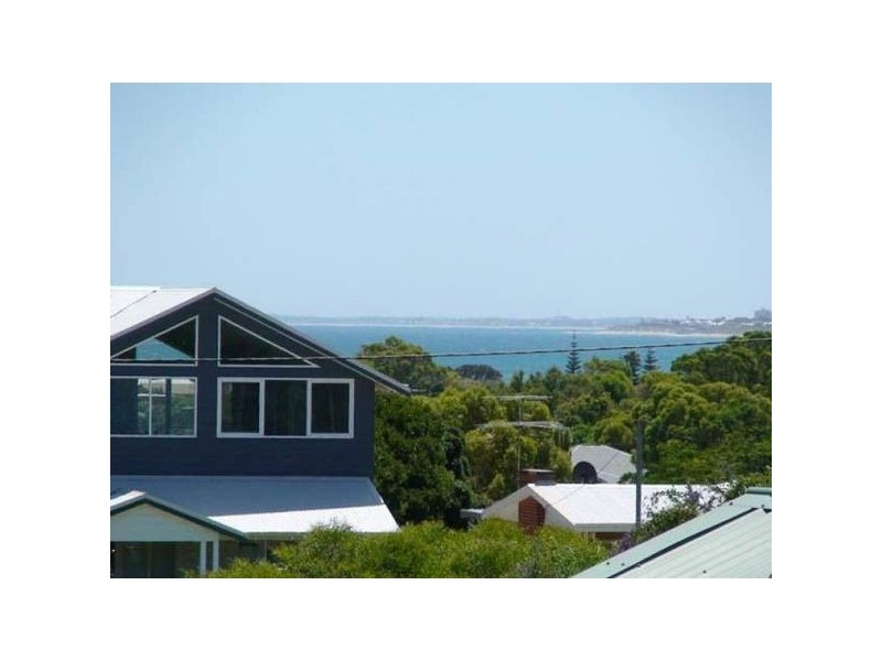 9 Scud Street, Falcon WA 6210