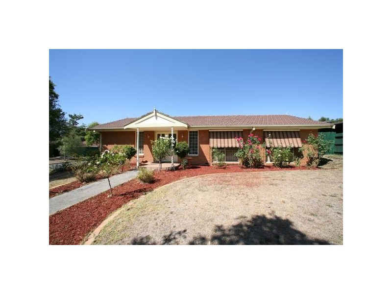 6 Humphreys Way, Rowville VIC 3178