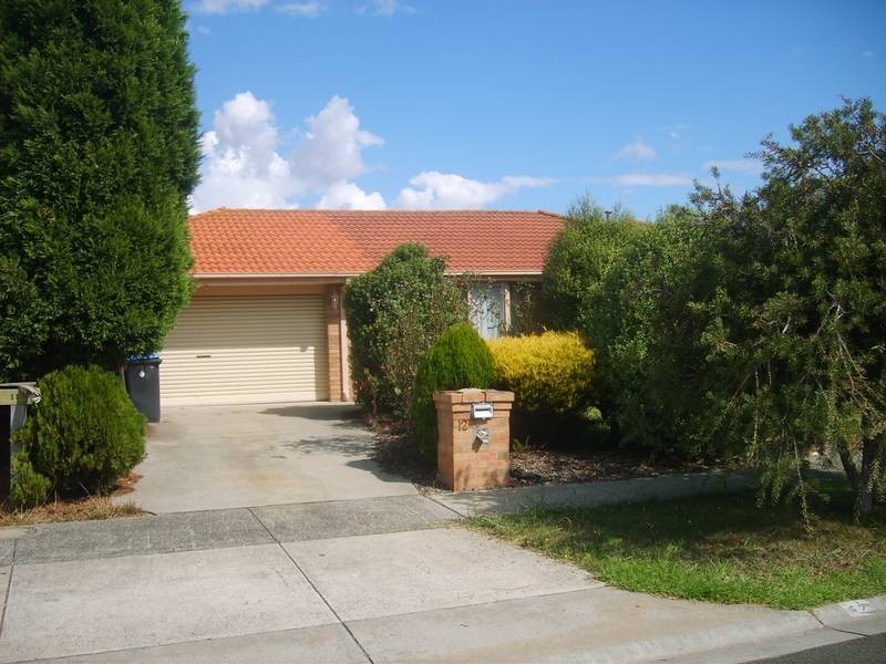 12 Wyola Court, Rowville VIC 3178