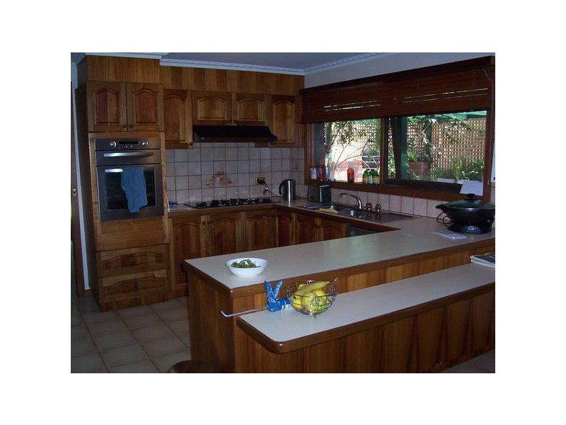 8 Arleon Court, Rowville VIC 3178