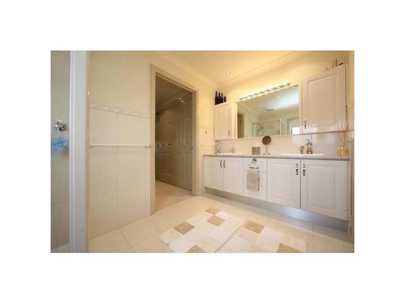 202 Karoo Road, Rowville VIC 3178