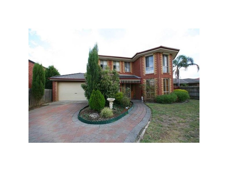 15 Landsborough Avenue, Rowville VIC 3178