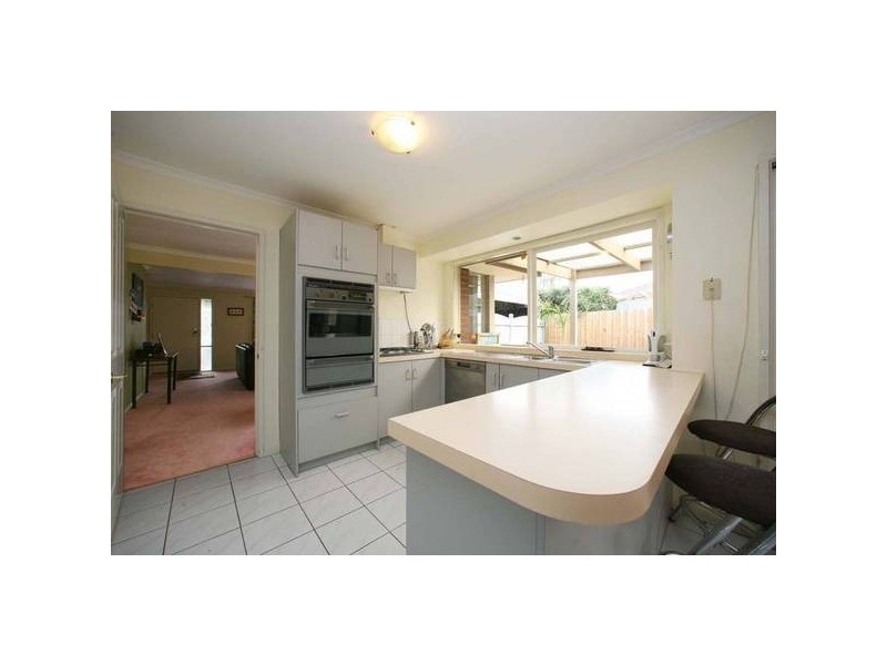 25 Lakesfield Drive, Lysterfield VIC 3156