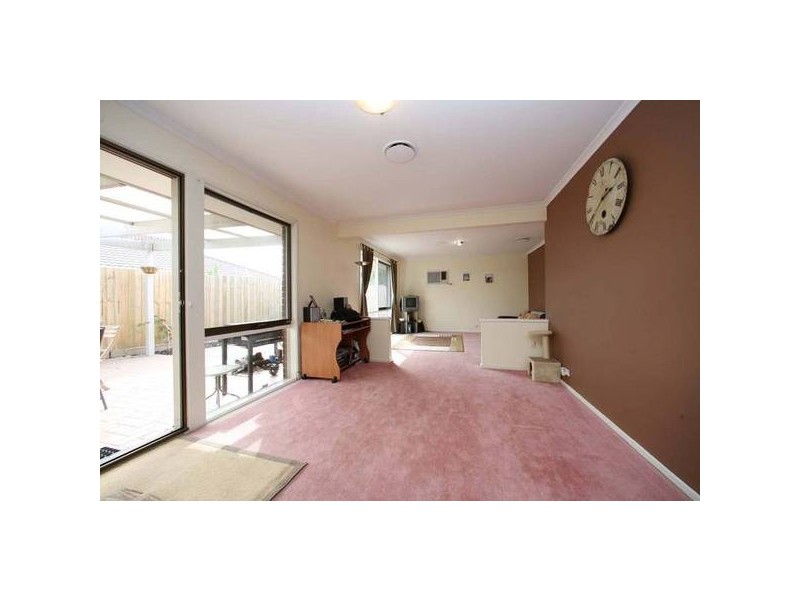 25 Lakesfield Drive, Lysterfield VIC 3156