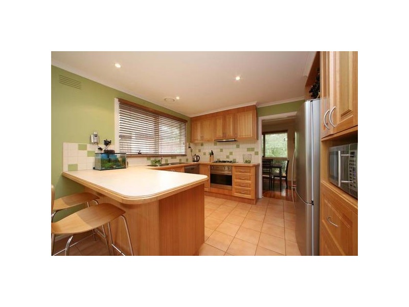 42 Windermere Drive, Ferntree Gully VIC 3156