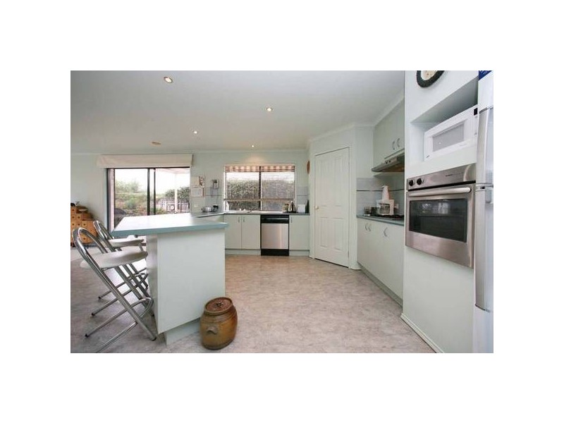 85 Murrindal Drive, Rowville VIC 3178