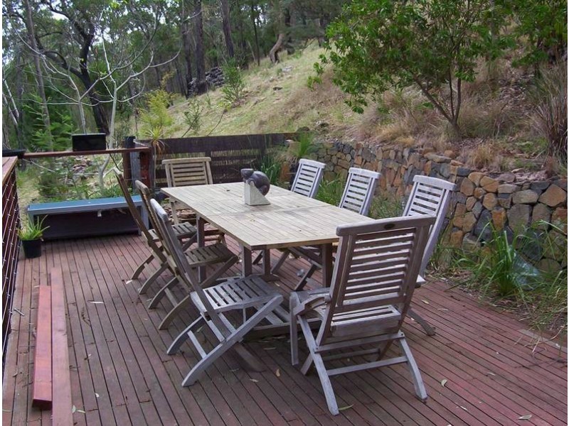 9 Barclay Avenue, Upper Ferntree Gully VIC 3156
