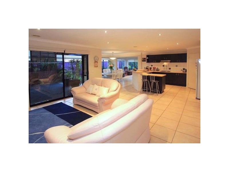 63 Victoria Knox Avenue, Rowville VIC 3178