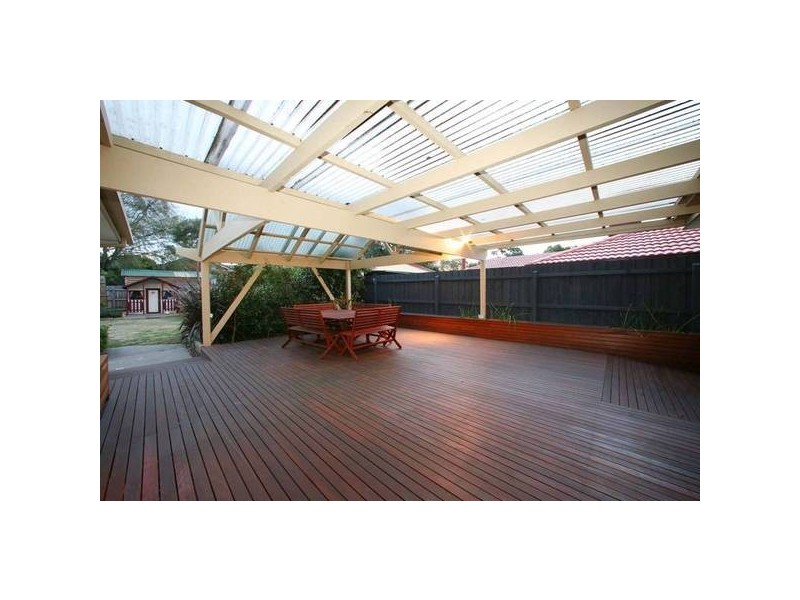 11 Moss Court, Rowville VIC 3178