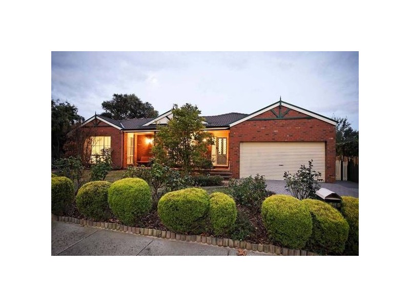 9 Comfort Close, Rowville VIC 3178