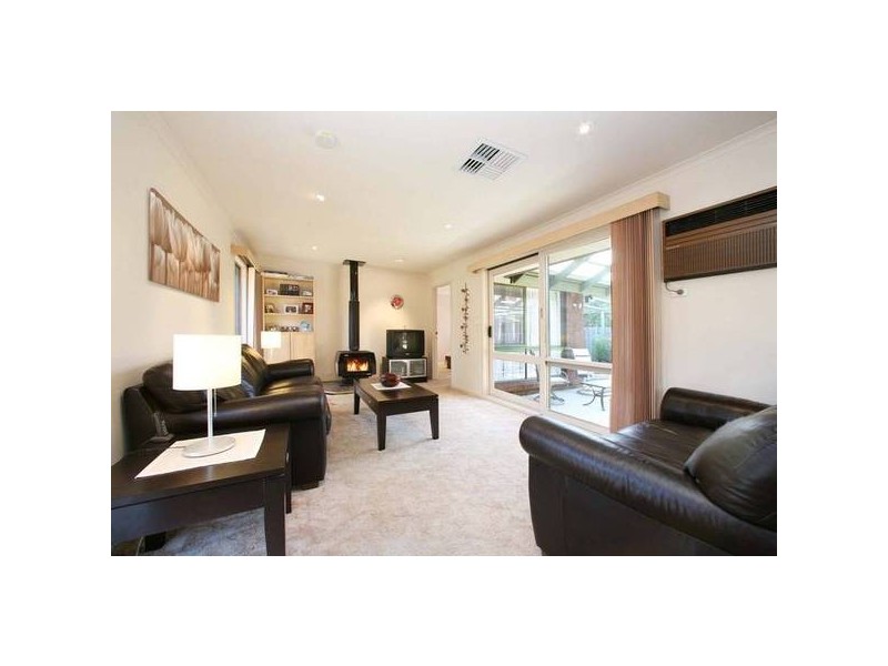89 Berrabri Drive, Scoresby VIC 3179