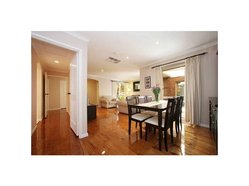 89 Berrabri Drive, Scoresby VIC 3179