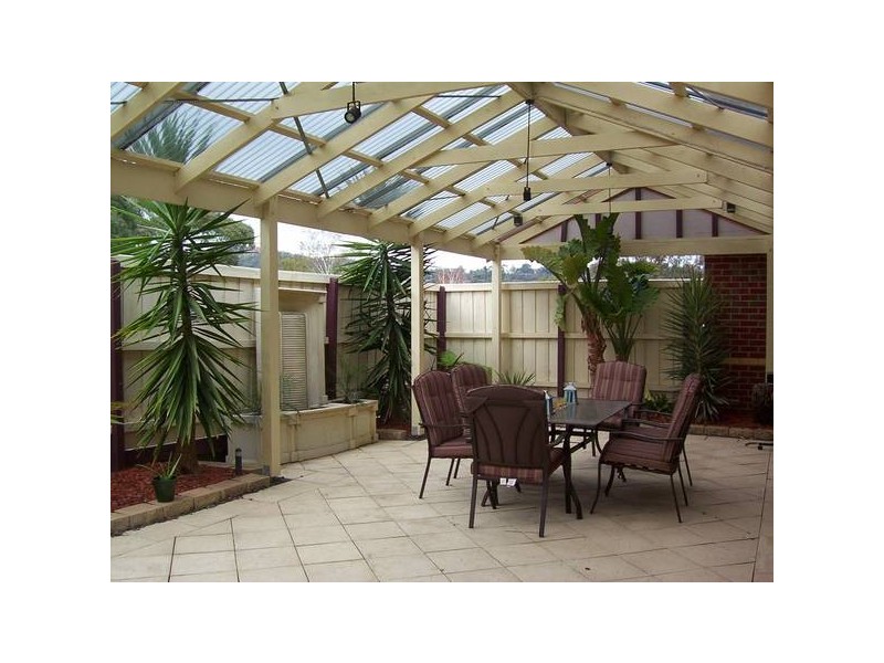 30 Woodside Drive, Rowville VIC 3178