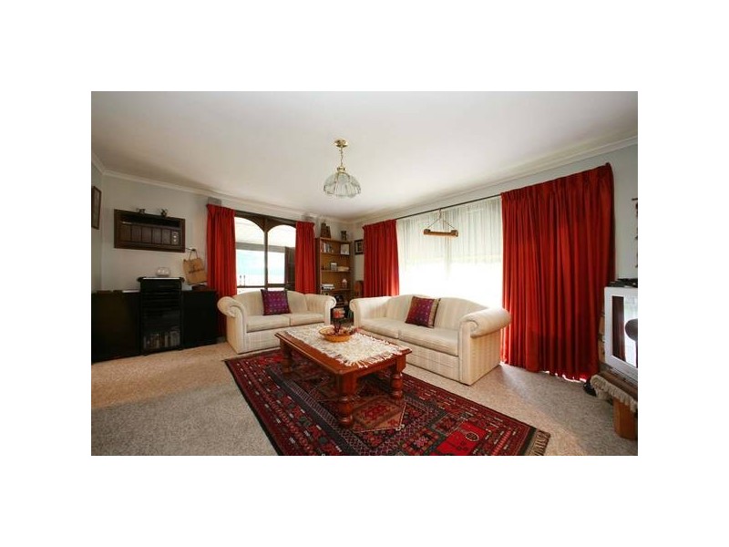121 Glenfern Road, Ferntree Gully VIC 3156