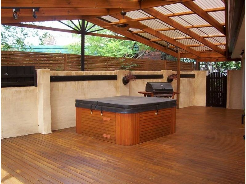 19 Richborough Grove, Ferntree Gully VIC 3156