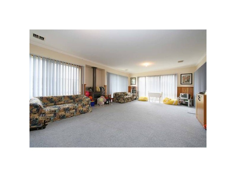 10 Palm Court, Lysterfield VIC 3156