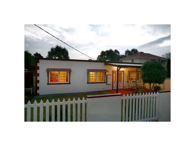 23 Harley Street, Knoxfield VIC 3180