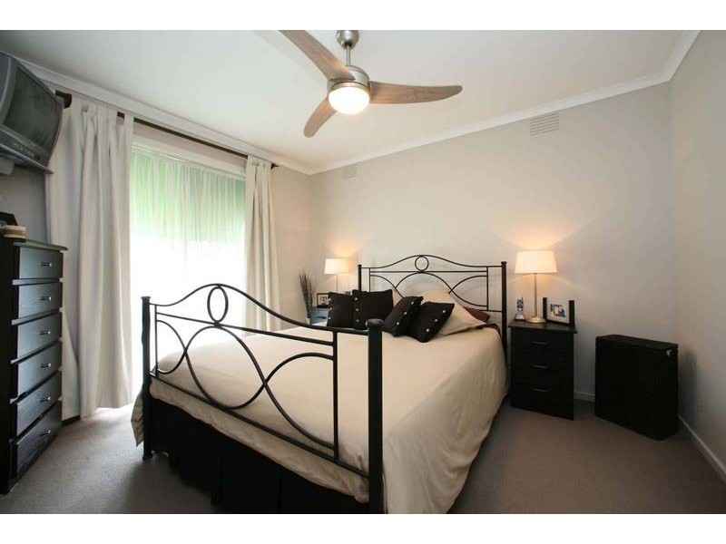 48 English Avenue, Scoresby VIC 3179