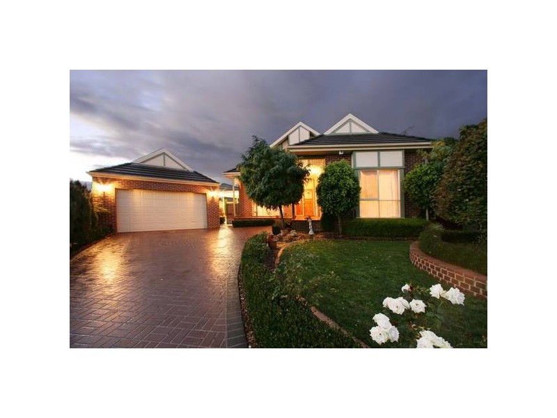 7 Waterloo Place, Rowville VIC 3178