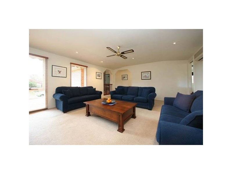 15 Meaghan Court, Rowville VIC 3178