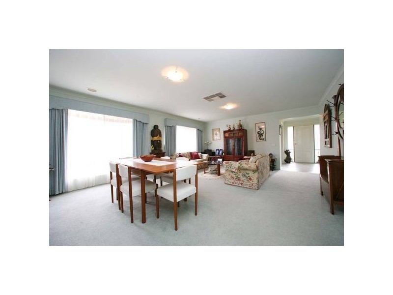 85 Murrindal Drive, Rowville VIC 3178