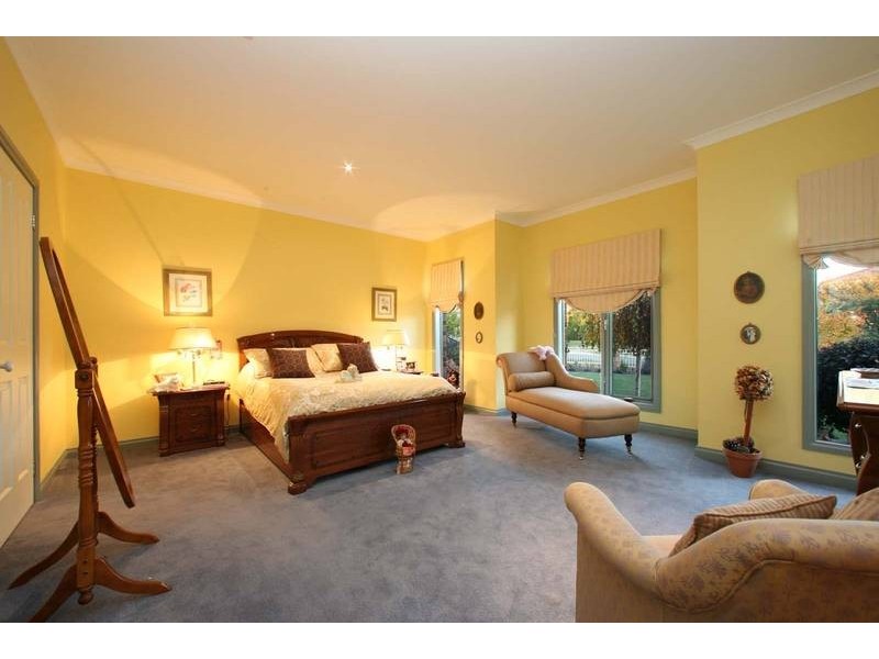 4 Gale Court, Lysterfield VIC 3156