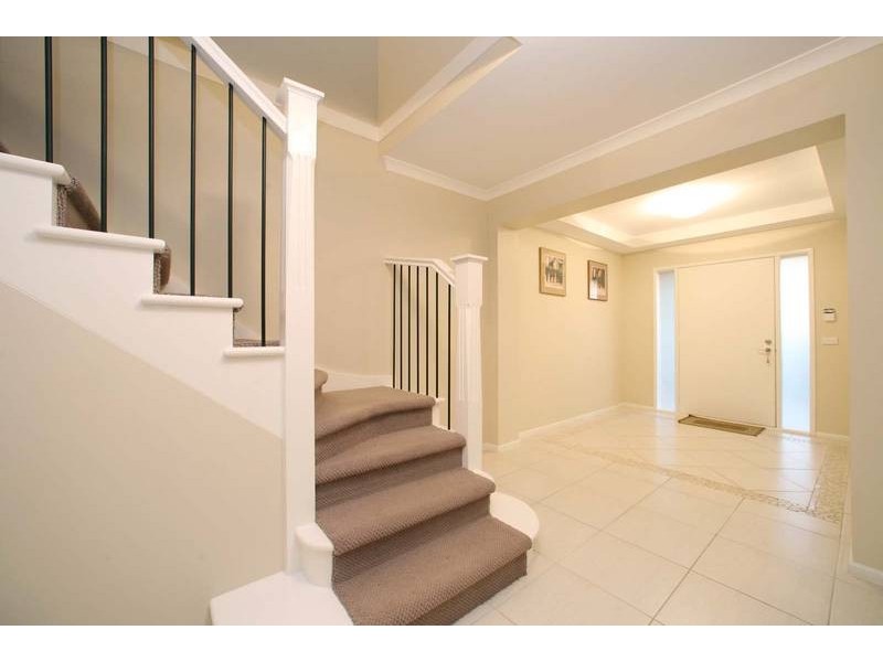 6 Grenfell Place, Lysterfield VIC 3156