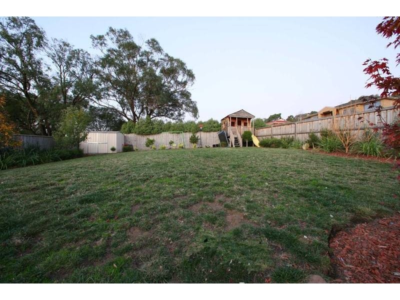 6 Grenfell Place, Lysterfield VIC 3156