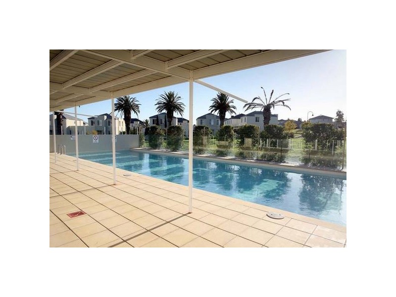 56 Sovereign Manors Crescent, Rowville VIC 3178