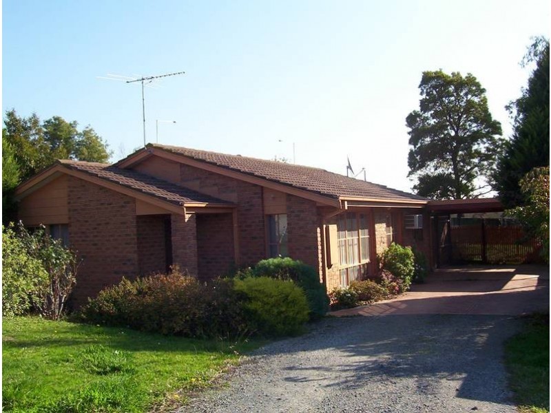 57 Bellfield Drive, Lysterfield VIC 3156