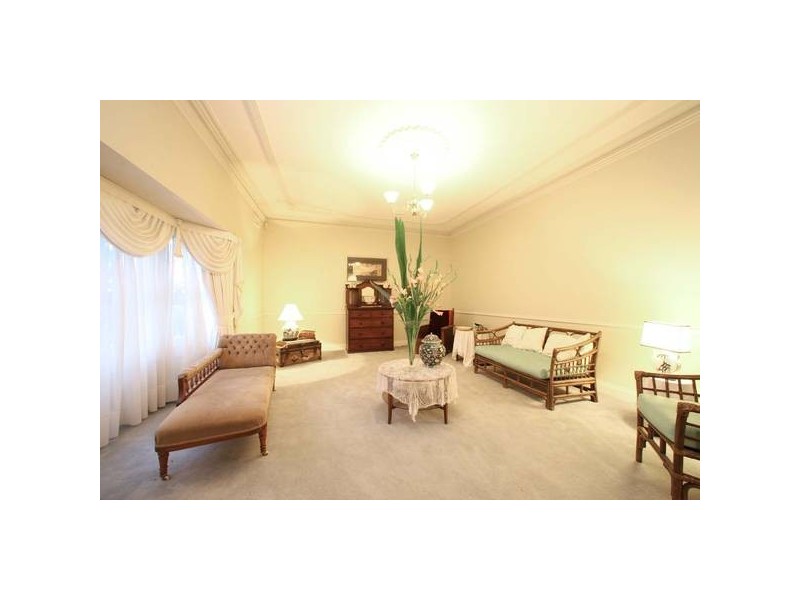 326 Hallam North Road, Lysterfield South VIC 3156