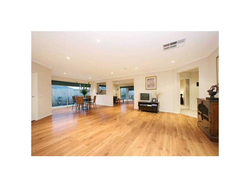 15 Rathgar Road, Lysterfield VIC 3156