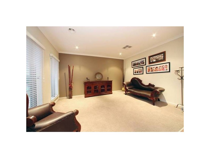 15 Rathgar Road, Lysterfield VIC 3156