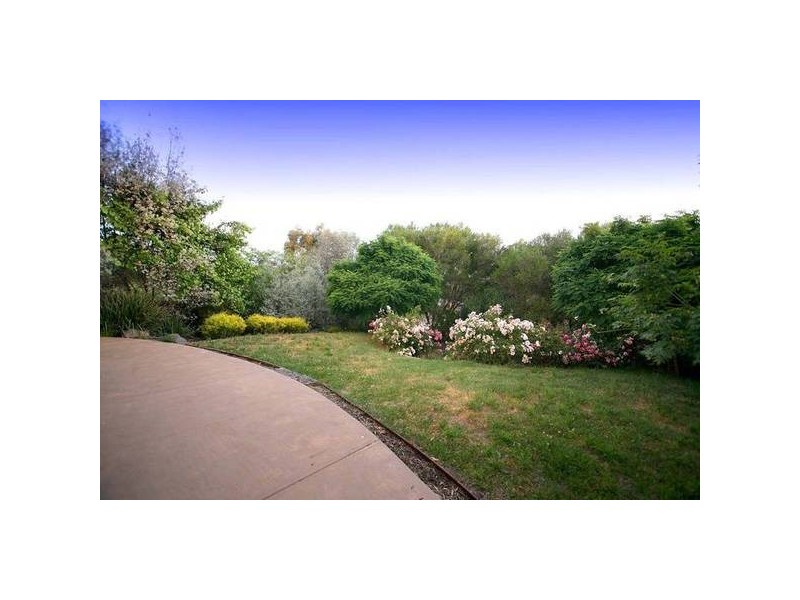 7 Ormonde Road, Ferntree Gully VIC 3156
