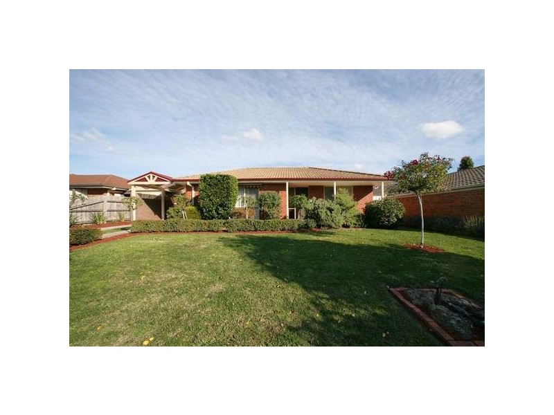 6 Stephanie Close, Ferntree Gully VIC 3156