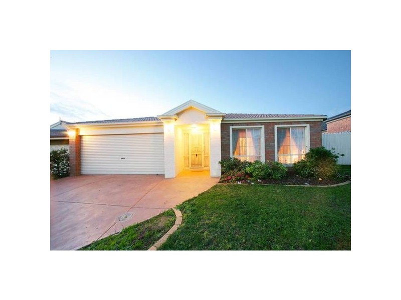 27 Pranjic Place, Rowville VIC 3178