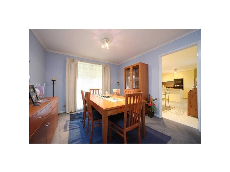 312 Dandelion Drive, Rowville VIC 3178